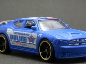 ★日曜夜★未開封新品★DODGE CHARGER SRT8 (第1世代金型)★HOT WHEELS