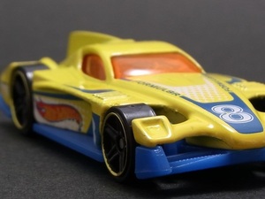 ☆☆日曜夜☆未開封新品☆FORMUL8R☆HOT WHEELS