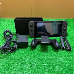 ニンテンドースイッチ グレー Nintendo セット売り通電確認済　初期化済み　Switch 任天堂 ゲーム機 