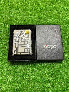 布袋寅泰 ツアーグッズ 幾何学模様　ギタリズム柄　G柄 ZIPPO ライター 箱入り カラー白　黒 ジッポー ジッポ zippo オイルライター 