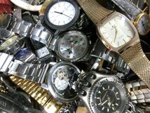 1000円スタート 時計 大量まとめ 重さ約40.1kg SEIKO/ELGIN/CITIZEN/BULOVA/CASIO 等 手巻き クオーツ 機械式他【元払】[] ZZ8019★_画像4