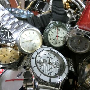 1000円スタート 時計 大量まとめ 重さ約40.1kg SEIKO/ELGIN/CITIZEN/BULOVA/CASIO 等 手巻き クオーツ 機械式他【元払】[] ZZ8019★の画像8