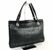 ■美品■超希少ヴィンテージ■FENDI フェンディ　トートバッグ　イントレチャート　ストロー素材×レザー　FF金具　イタリア製　ブラック_画像2