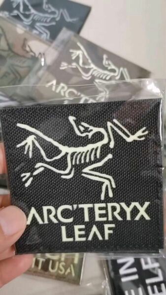 ☆送料込最安値☆ARC'TERYX アークテリクス ベルクロワッペン 蓄光タイプ