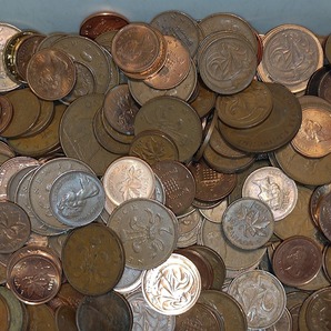 【1円スタート】イギリス他 新旧１・２ペニー硬貨他 おまとめ 約2.4㎏ の画像2