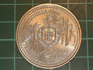 【1円スタート】ポルトガル共和国　大航海時代のポルトガルとアジア　200エスクード記念硬貨　1996年