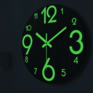 蓄光 掛け時計 30cm ダークブラウン 木目調 静音 サイレント シンプル 軽量 木製 時計 夜光 おしゃれ ウォールクロック インテリア雑貨の画像3