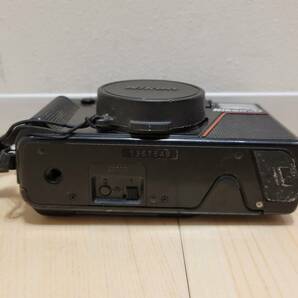 【OAK-1682FH】1円スタート Nikon ニコン カメラ L35AD 35mm 1:2.8 動作未確認品 中古 長期保管品 コンパクトフィルム ストラップ付 現状品の画像5