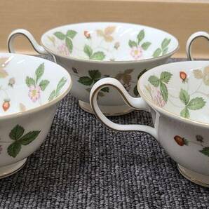 【YYD3276OM】1円～ 中古 WEDGWOOD ウェッジウッド WILD STRAEBERRY ワイルドストロベリー カップ＆ソーサー 5客セット 食器 コレクションの画像2