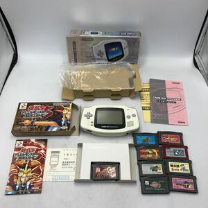 4-68■ゲームボーイアドバンス 本体 白 ホワイト GAMEBOY ADVANCE ソフト デュエルモンスターズ 桃太郎まつり スーパーマリオ 現状品