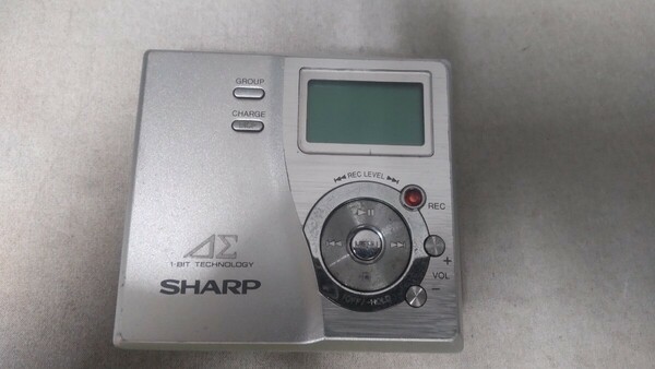 H2005 SHARP MD-DR7-S PORTABLE MD RECORDER MDプレーヤー/MD WALKMAN/ウォークマン/シャープ 簡易動作確認OK 動作品 現状品 送料無料 