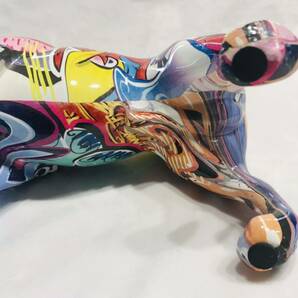 カラフルなフレンチブルドッグ像 創造的なグラフィティアート ブルドッグの置物 樹脂クラフト 動物の彫刻 子犬の置物 モダンな置物の画像9