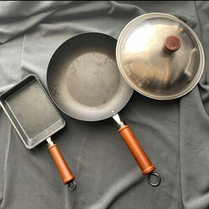 東急ハンズオリジナル　鉄フライパン　ふた　卵焼き器　IH対応　リバーライト極み　Hand　Marks　一生モノの鉄フライパン