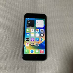 送料無料 SIMフリー iPhone8 64GB スペースグレー バッテリー最大容量100% SIMロック解除済