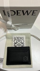LOEWE アナグラム プレーン カードホルダー（ペブルグレインカーフ）カラー:ブラック