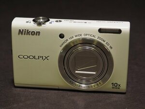S984 Nikon コンパクトデジタルカメラ COOLPIX S6200 バッテリー付属 ニコン 4.5-45.0mm 1:3.2-5.8 クールピクス