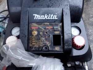 マキタ エアーコンプレッサー16Lジャンク品