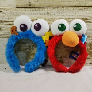 USJ Sesame Street Cookie Monster Elmo Katyusha pair 