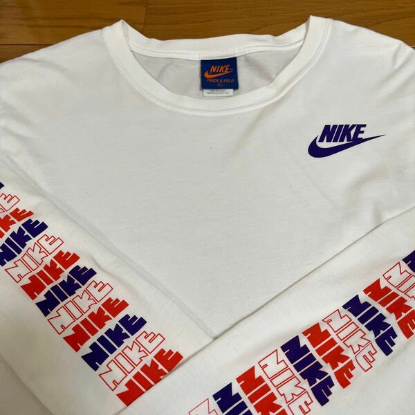 NIKE ゴツナイキ連続プリント長袖Tシャツ　復刻版　Lサイズ