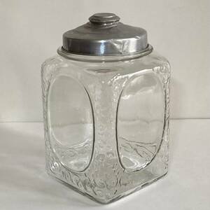  Vintage glass bottle ... bin Tang . pattern 