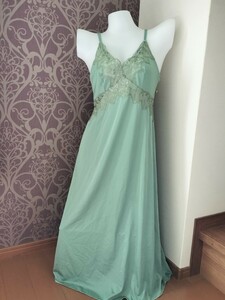 日本製　ナイトドレス単品 85 110丈 補正下着　タグなし　未使用　　コレクション 　くすみグリーン　透け　同梱不可。