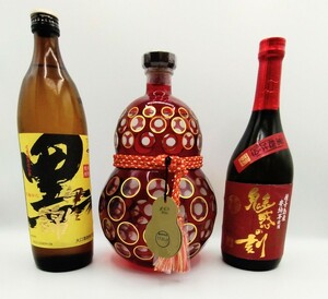 霧島酒造創業百周年記念 本格焼酎百瑠璃（生産終了品）黒伊佐錦　魅惑の刻　レア　未開封 焼酎セット