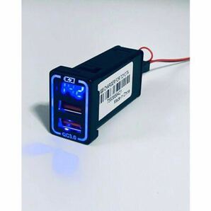 トヨタAタイプ 汎用 スイッチホールパネル 電圧表示 USBポート ブルーの画像2