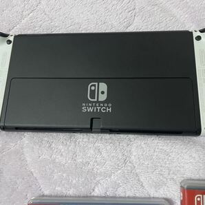 Nintendo Switch 有機ELモデル ホワイト ＋ソフト四本付き＋コントローラー、周辺機器の画像3
