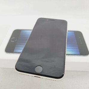 【美品】国内版 SIMフリー スマートフォン Apple iPhone SE 第3世代 64GB MMYD3J/A スターライト 11540128 0409の画像1