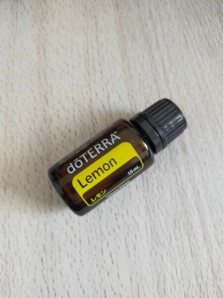 doTERRA ドテラ【レモン】エッセンシャルオイル　未使用