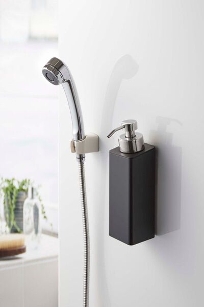 【未使用・格安!】tower フィルムフック ツーウェイディスペンサー 泡タイプ BK 山崎実業