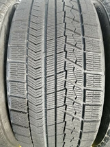 245/40R18 93Q Bridgestone BLIZZAK VRX 中古 スタッドレスタイヤ 4本セット 送料無料 245/40/18 ブリヂストン U3553.S_画像3