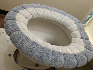 【便座カバーO型U型併用可能】厚手　　 おしゃれ トイレカバー 北欧風カラー　　　　　ふわふわ