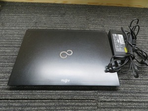 富士通　FMVWJS2B77　LIFEBOOK　WS2/J Intel(R)Core(TM）　i7-3520M　CPU　2.90GHｚ ノートパソコン　電源アダプタ付