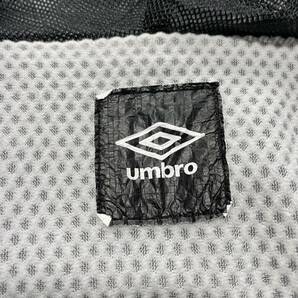 E-2 アンブロ/umbro（デサント） サイズ L・黒！ ジップ ウインドブレーカー（パーカー）の画像5