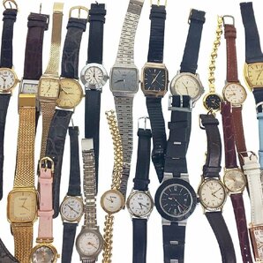 ● 時計 腕時計 まとめ 不動 動作品もあり ジャンク SEIKO セイコー シチズン ニナリッチ トラサルディ クオーツ 他 100個以上 /2450の画像4