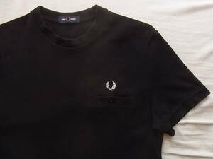 FRED PERRY フレッドペリー　鹿の子素材　ポケット付きTシャツ　サイズ M ブラック