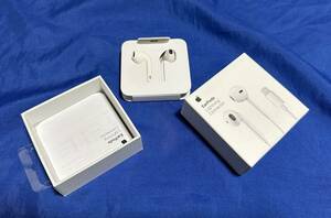 EarPods with Lightning Connector MMTN2J/A ホワイト