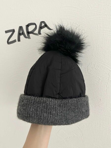 ZARA ニット帽　帽子　ブラック　グレー　ぽんぽん ビーニー