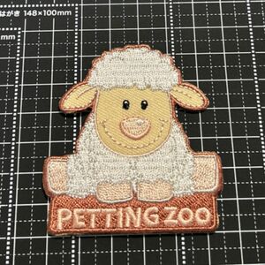 刺繍アイロンワッペン　アップリケ　羊　ひつじ　ひつじちゃん　動物　アニマル　かわいい　可愛い