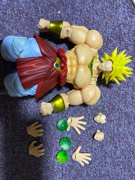 ドラゴンボール　ブロリー　s.h.figurts