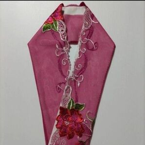 P-2413 光沢刺繍 ワイン色 大柄花模様プラス料金で重ね衿 帯揚げサイズ変更可能