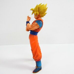 一番くじ ドラゴンボールメモリーズ A賞 超サイヤ人 孫悟空 フィギュア ※現状品 〓U8940の画像3