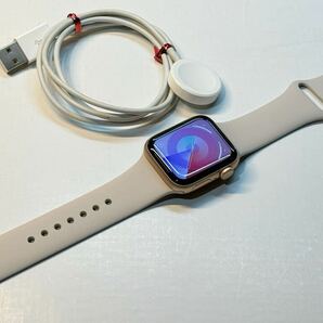 ☆即決 美品 初めての方もオススメ Apple Watch SE 40mm ゴールドアルミニウム アップルウォッチ GPSモデル 718の画像2