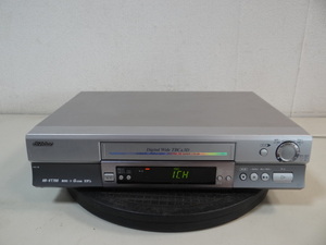 H2139　victor S-VHS ビデオデッキ　HR-VT700 　通電のみ確認済み　【ジャンク品】