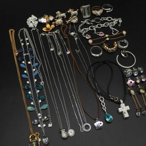 (SAM0401) 1 jpy Swarovski SWAROVSKI accessory large amount set pendant necklace brooch iya ring earrings ring etc. together 
