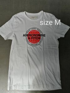 Abercrombie&Fitch　アバクロンビーアンドフィッチ　半袖Ｔシャツ　メンズM