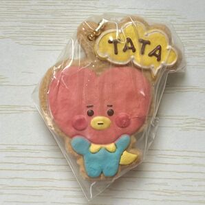 BT21 クッキーチャームコット TATA 未使用