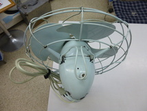 HITACHI　 日立　レトロ扇風機　M-6033C 30cm 4枚羽　　首振り付き　風量2段切り替え　レトロ　アンティーク　動作品です_画像7