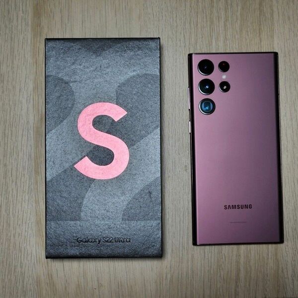 Samsung Galaxy S22 Ultra 米国版 SM-S908U1 256GB